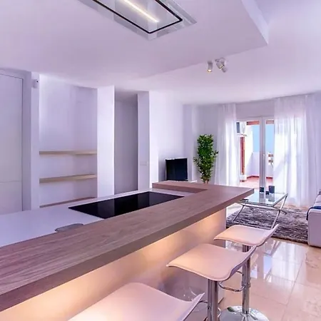 Vistalmar, Apartment *